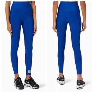 The Giving Movement Women's Moroccan Blue Seamless Ribbed‎ 7/8 Leggings - Large